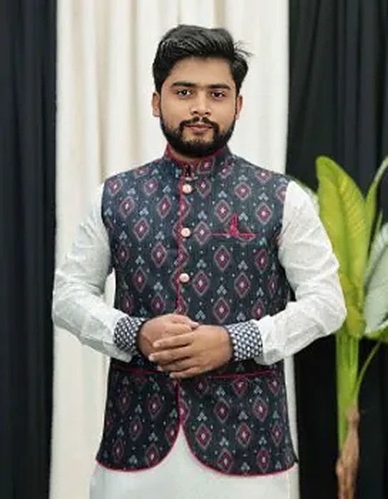 নেভি ইকাত কোটি